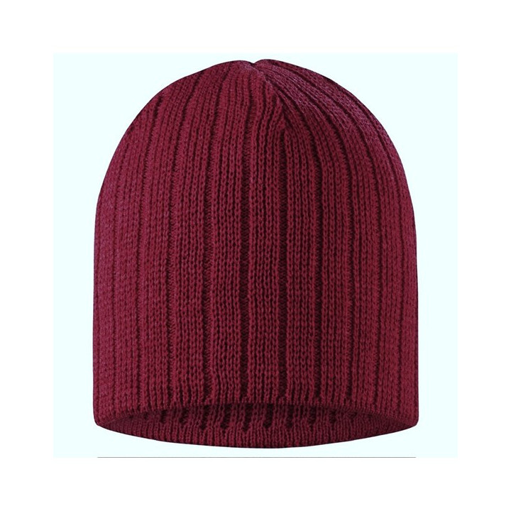 Czapki zimowe – ciepłe i trwałe czapki akrylowe | Sklep